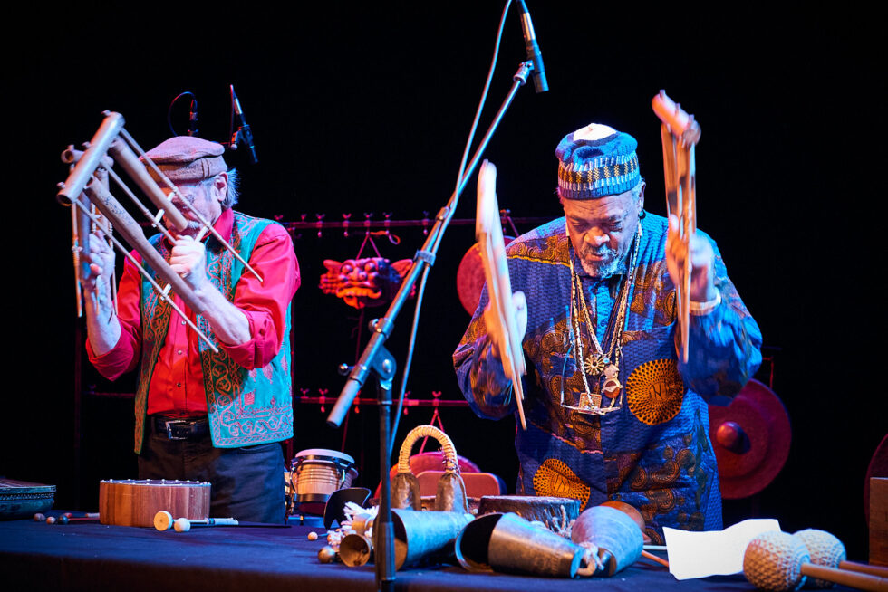 Famoudou Don Moye (drums -perc), Hartmut Geerken (percussion-poetry), ©Dieter Düvelmeyer @JazzPict