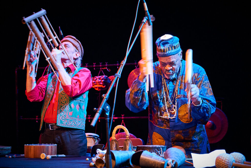 Famoudou Don Moye (drums -perc), Hartmut Geerken (percussion-poetry), ©Dieter Düvelmeyer @JazzPict