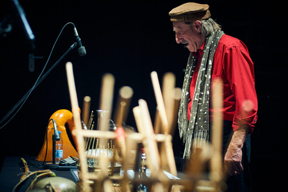 Hartmut Geerken (percussion-poetry), ©Dieter Düvelmeyer @JazzPict