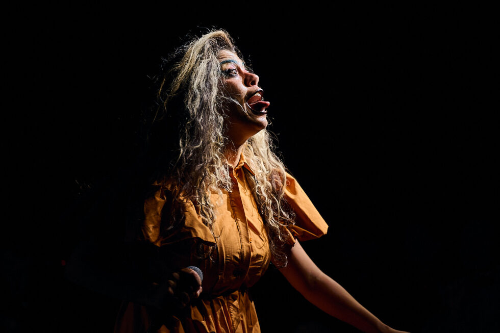 MARCELA LUCATELLI (voc - electronics) playing at SOLO IMPRO BERLIN @ Ackerstadtpalast on 17-09-2025 ©Dieter Duevelmeyer