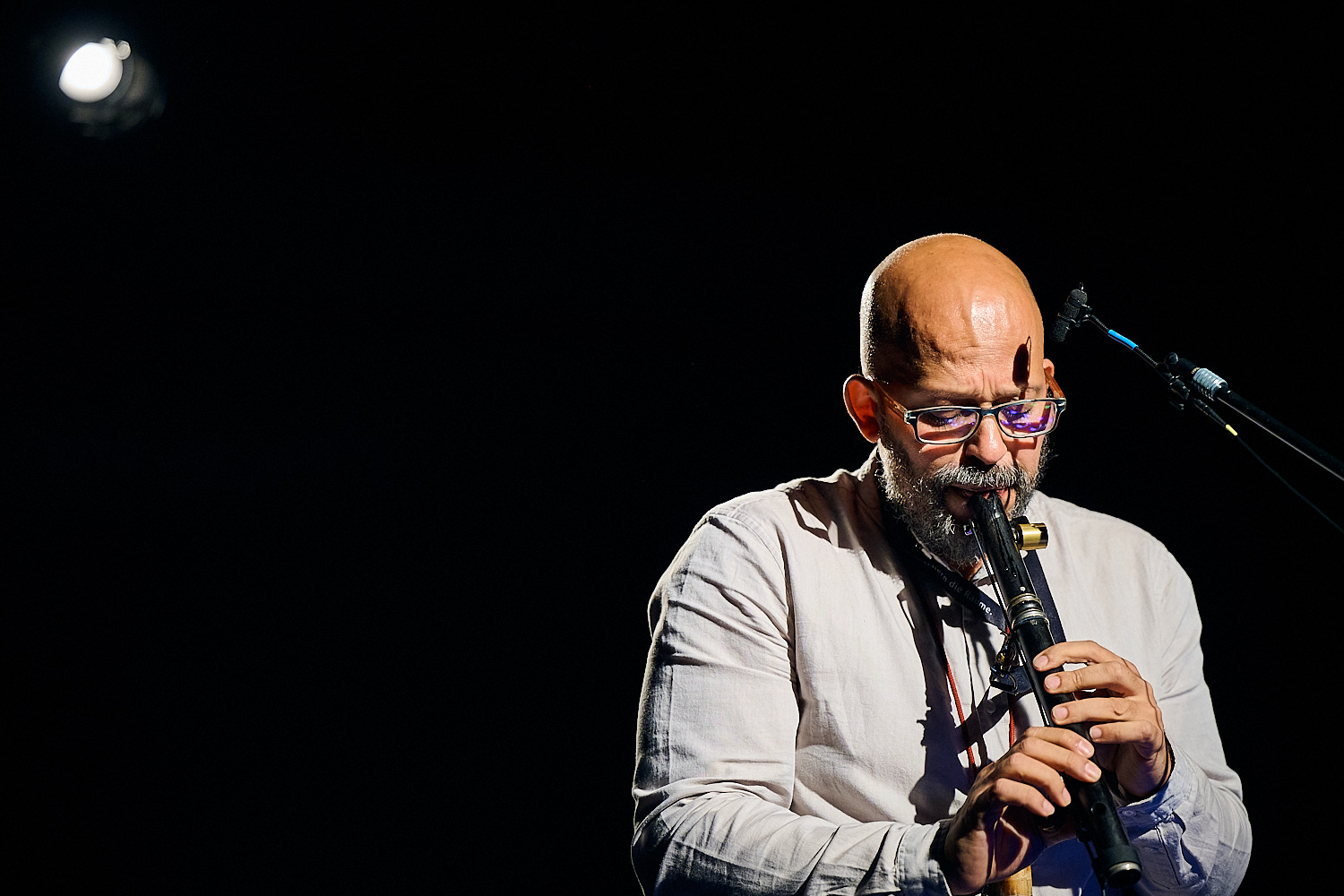 Roman Stolyar (piano + flutes), Julia Biłat (cello) of BIŁAT / STOLYAR @ KOLLEKTIVE NIGHTS 2025. ©: The photo is subject to copyright (© Dieter Duevelmeyer) and may not be used or reproduced without permission.