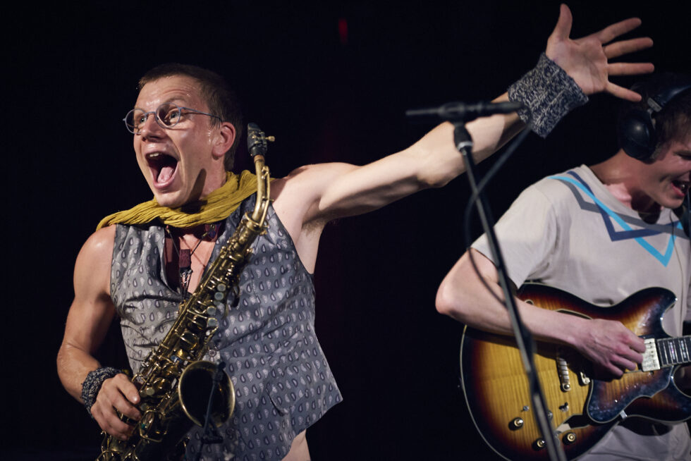 Paul Berberich, sax of ZUR SCHÖNEN AUSSICHT. Foto by©Dieter Düvelmeyer