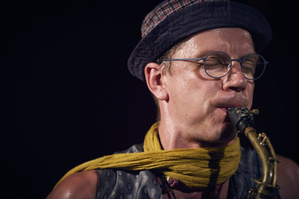 Paul Berberich, sax of ZUR SCHÖNEN AUSSICHT. Foto by©Dieter Düvelmeyer